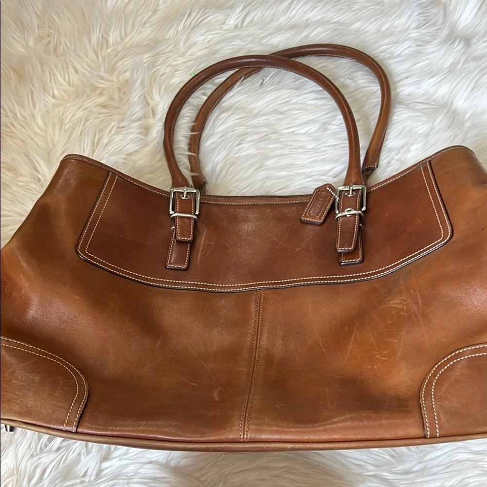 Coach vintage elegant  Tan Leather Handbag - Picture 2 of 10